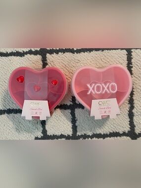 Cook With Color Heart & XOXO Snack Box Food Storage Red & Pink NWT